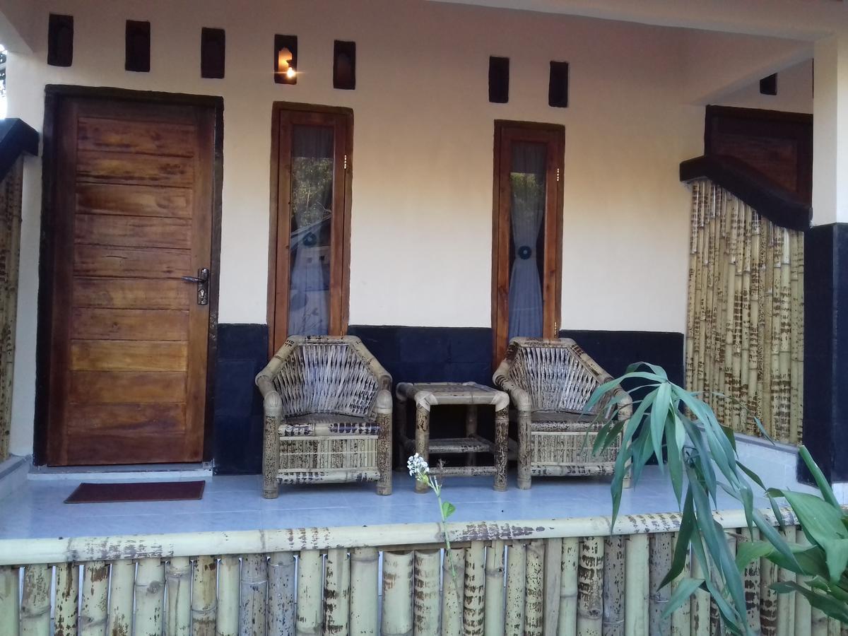 Telage Indah Homestay Kuta  Kültér fotó