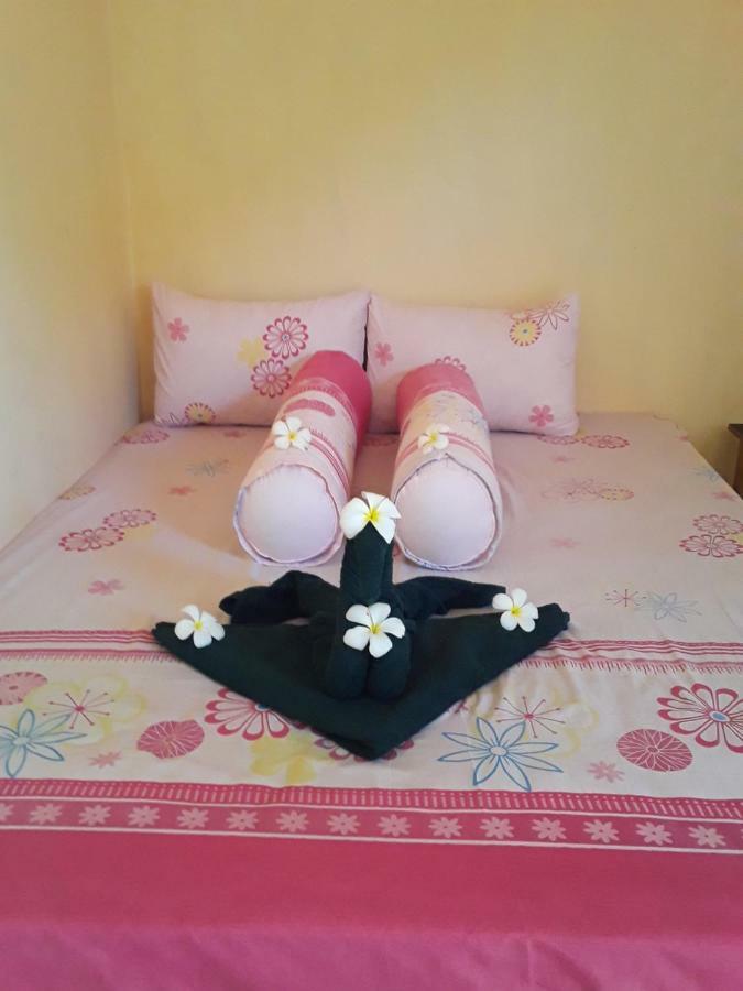 Telage Indah Homestay Kuta  Kültér fotó