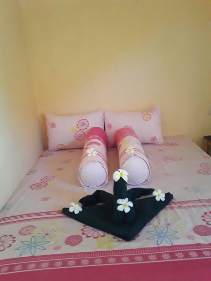 Telage Indah Homestay Kuta  Kültér fotó